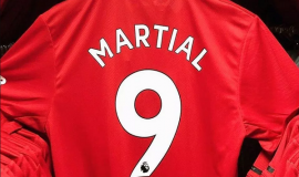 Solskjaer quyết định trao chiếc áo số 9 của MU cho Martial